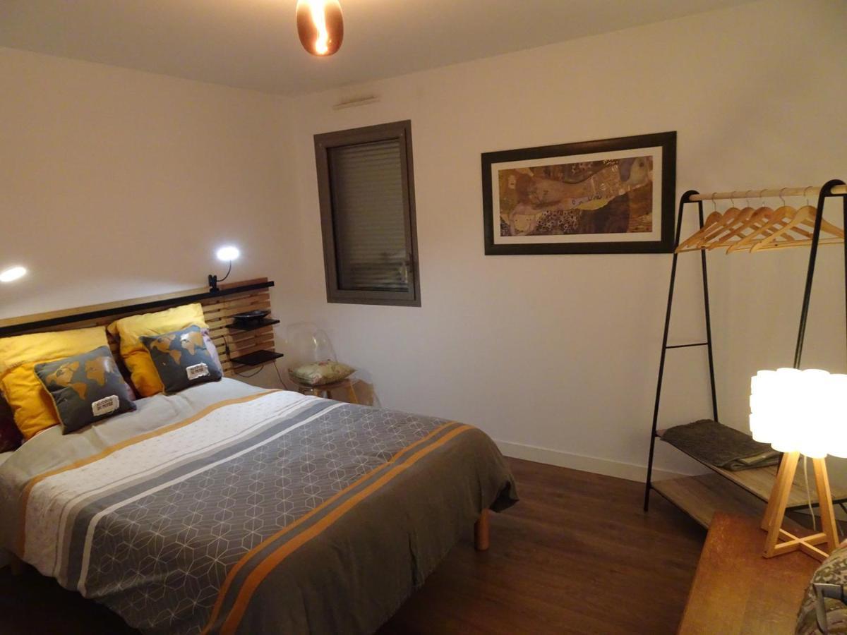 Appartement Calme En Plein Centre Ville Granville Exterior foto